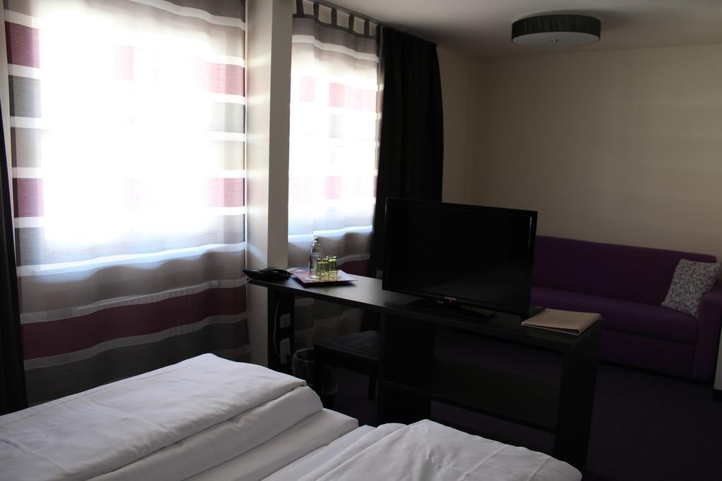 Amiga Hotel Muenchen Messe Dış mekan fotoğraf